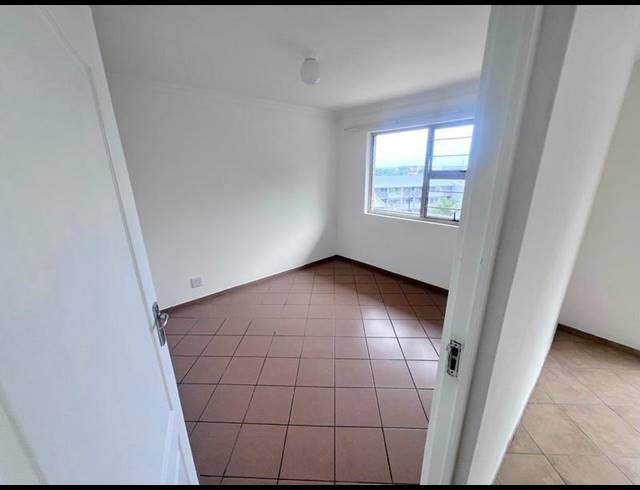 2 BEDROOM PROPERTY TO RENT IN MARGATE BEACH